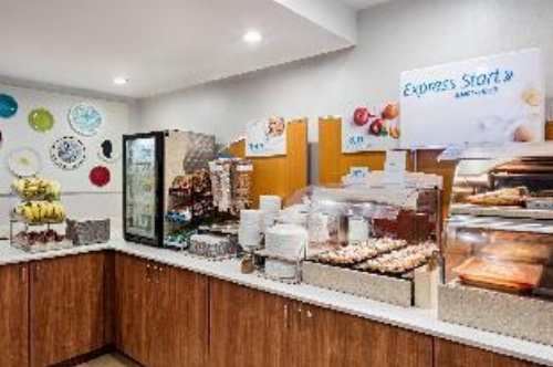 Holiday Inn Express Brooklyn image 13