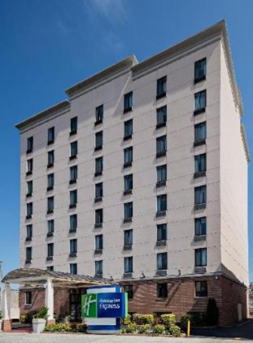 Holiday Inn Express Brooklyn image 14