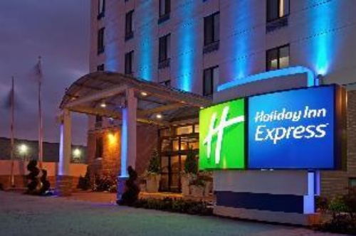 Holiday Inn Express Brooklyn image 3